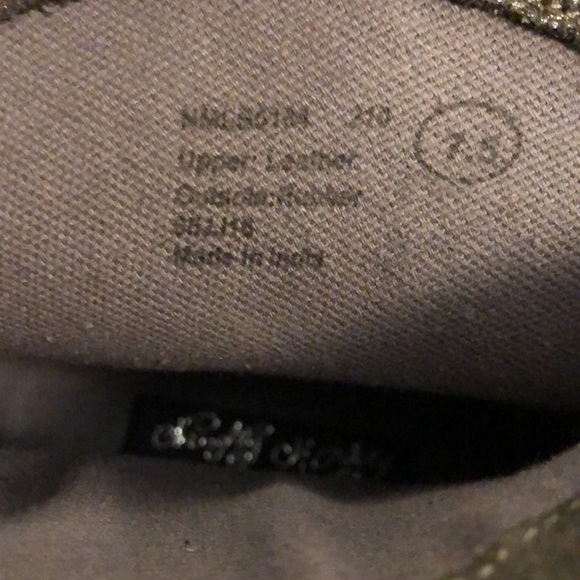 Naughty Monkey Leather Metallic Gray Booties - Picture 8 of 8